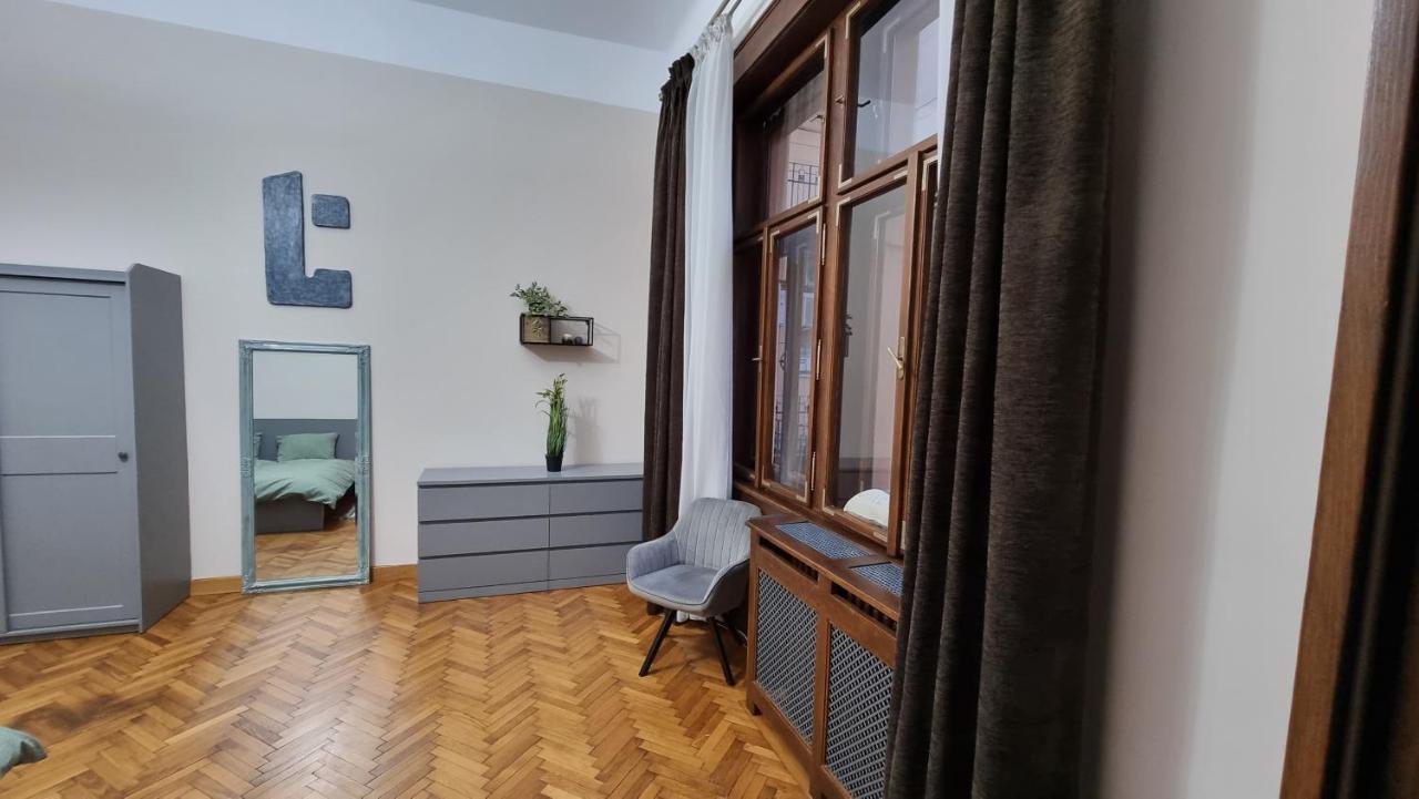 Neuhausz Suite - Ultracentral ทิมิชัวรา ภายนอก รูปภาพ
